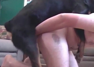 Dog nails a flawless girlfriend
